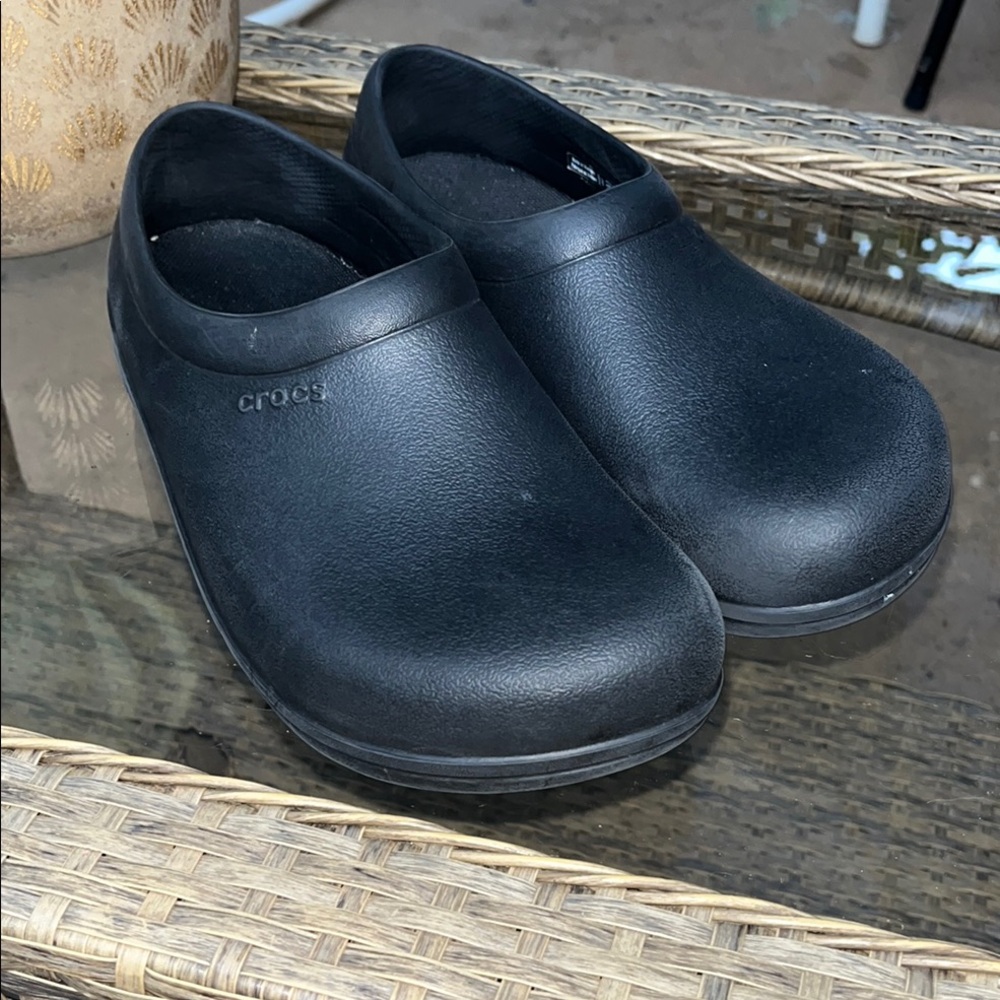 CROCS Women's Black Classic Clog Mules